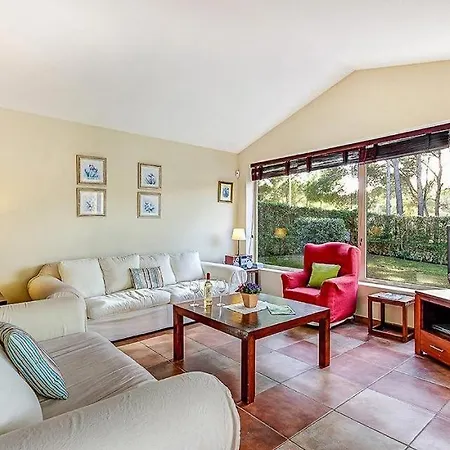 Villa Sleeps 7 Pool Air Con Wifi Son Parc